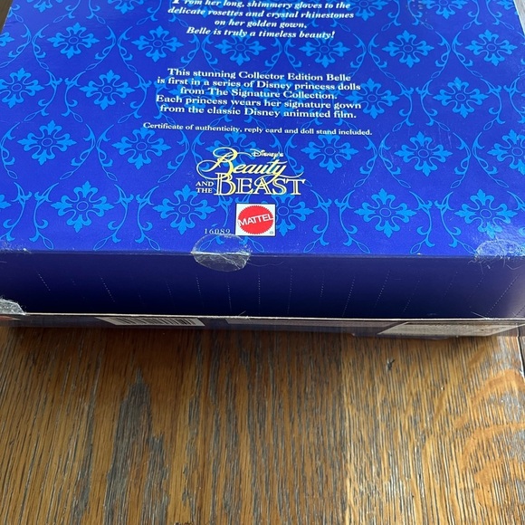 NIB Disney Signature Collection Beauty and the Beast Belle Doll in Gold Dress - Picture 7 of 8